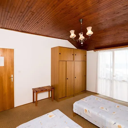 Apartman Sr - Two-bedroom With Balcony And Sea View *
