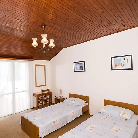 Appartement Sr - Two-bedroom With Balcony And Sea View