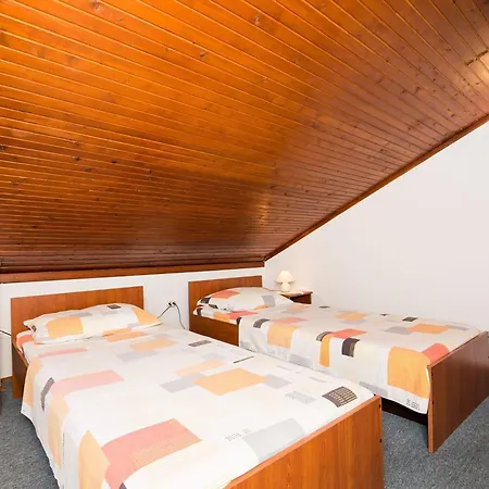 Sr - Two-bedroom With Balcony And Sea View Dubrovník